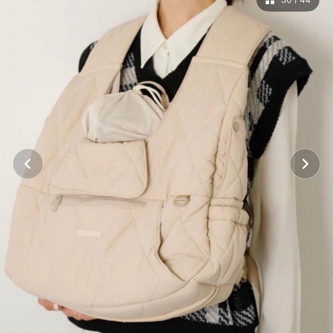 【新品】moncheri モンシェリ　キャリーバッグ　前抱っこリュック グレー