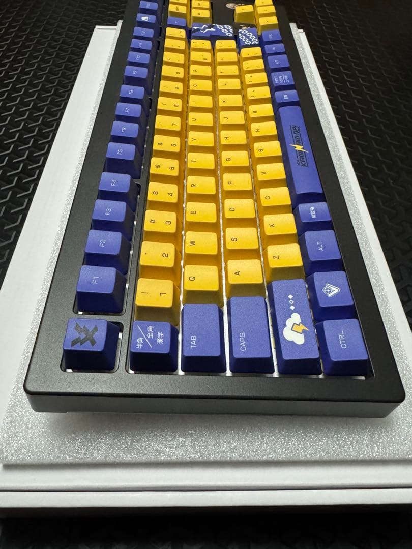 ぷいすぽキーボード　神成きゅぴモデル