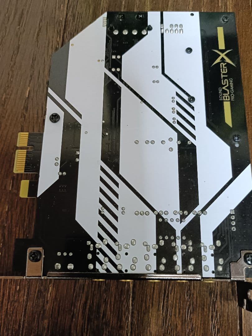 Creative Sound BlasterX サウンドカード SBX-AE5