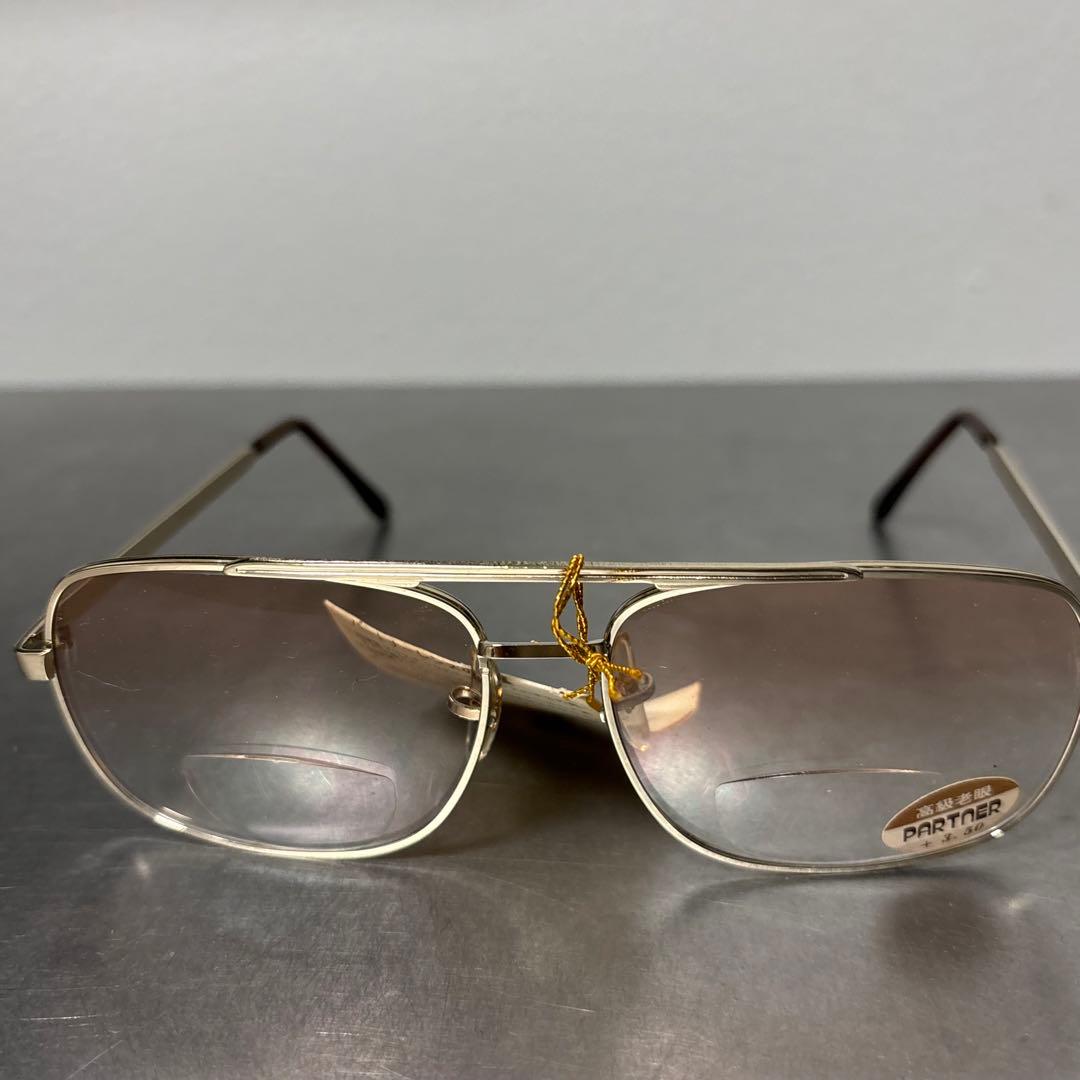 【未使用】PARTNER 老眼鏡　グラデーション　+3.50 ゴールド　メガネ