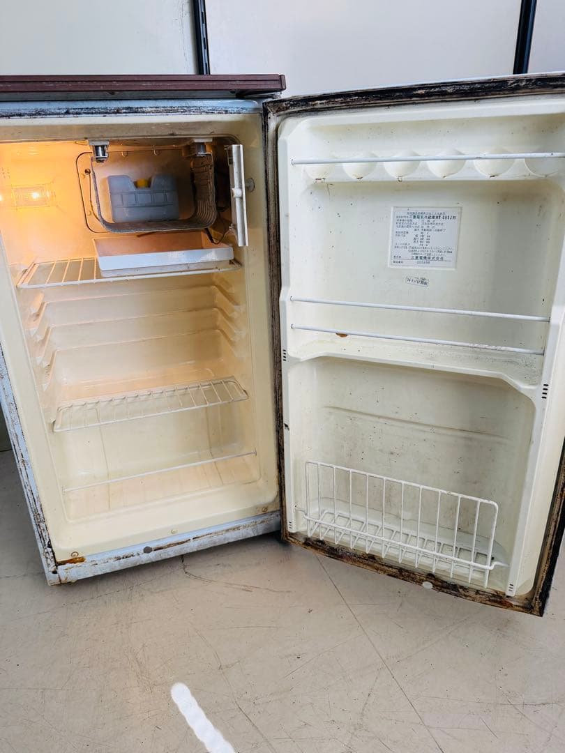 MITSUBISHI 三菱 昭和レトロ　レア 電気冷蔵庫 66L 1ドア 動作品