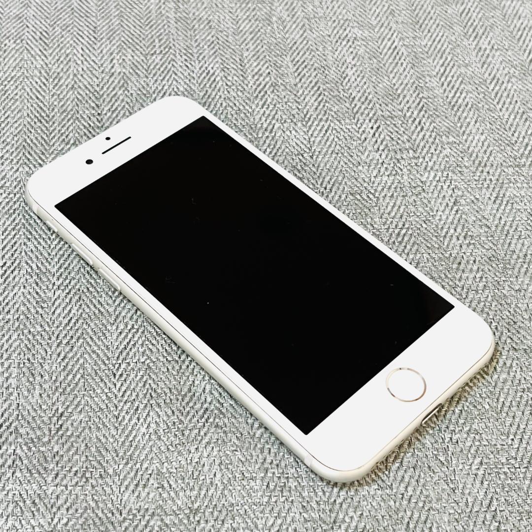 iPhone8 256GB シルバー SIMフリー