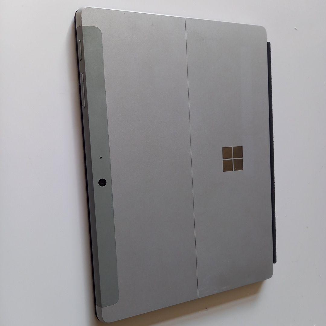 Microsoft Surface Pro モデル番号: 1926 64GB