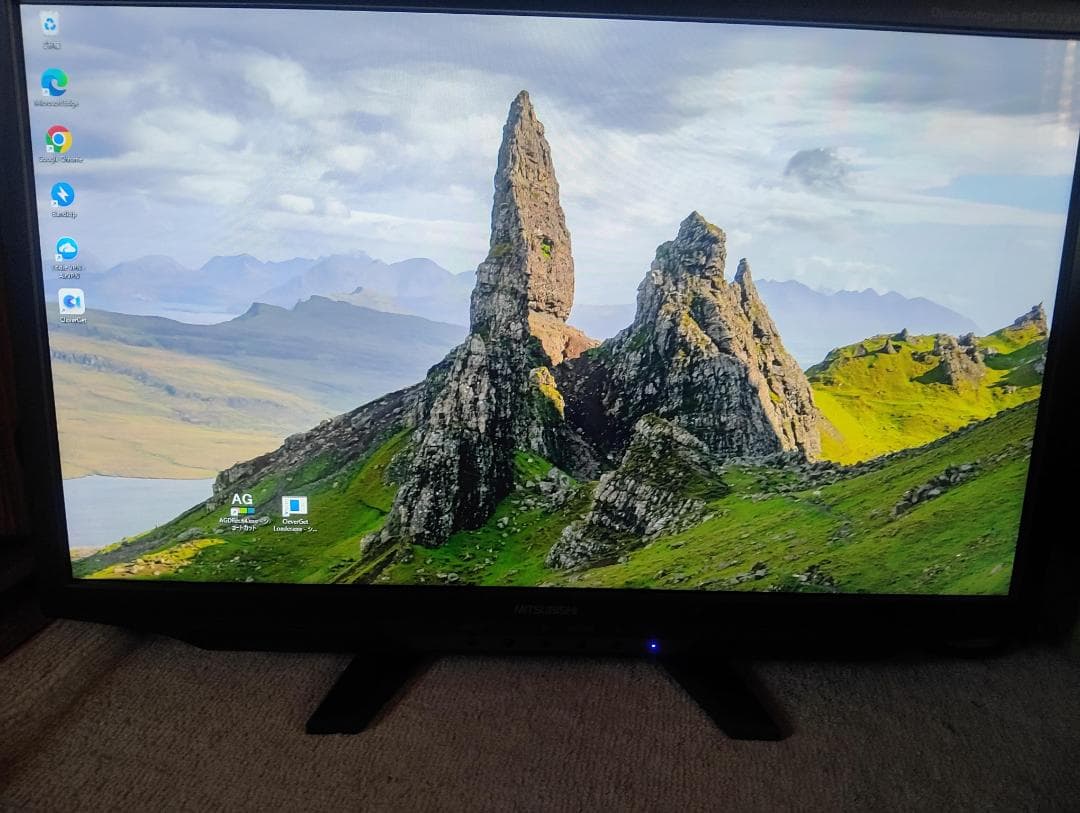 MITSUBISHI RDT233WX-S 23型液晶ディスプレイ（中古品）
