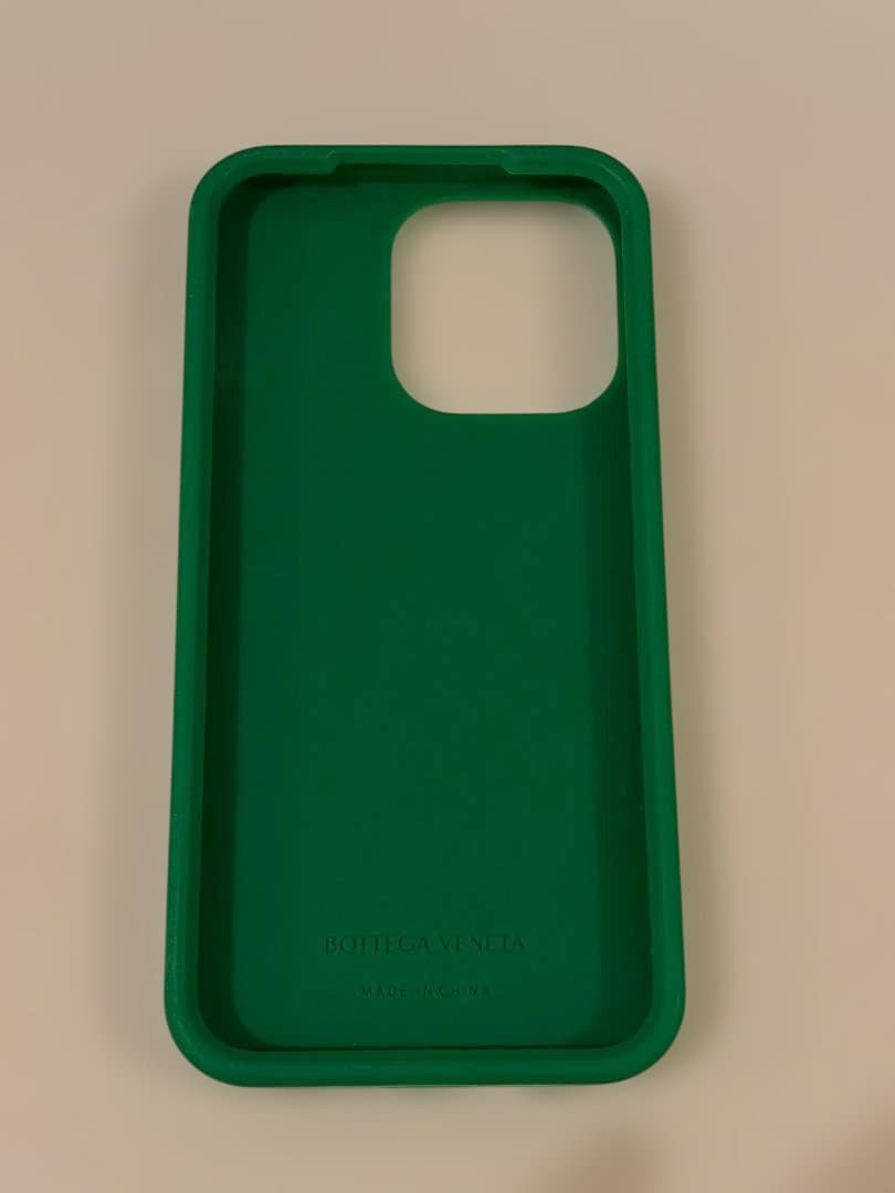 ボッテガ シリコン iPhone 13 Pro ケース