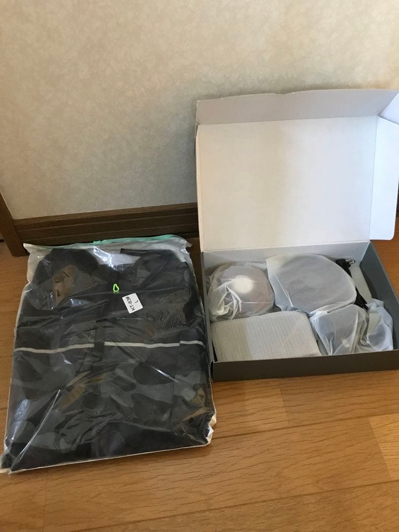 新品　30000 空調服　空調ベスト　空調ファン　ベスト　バッテリー付き　大容量