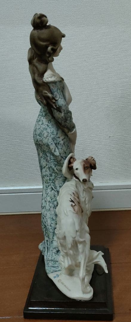 超希少なイタリア製 Lady with Borzoi（ボルゾイを連れた貴婦人）
