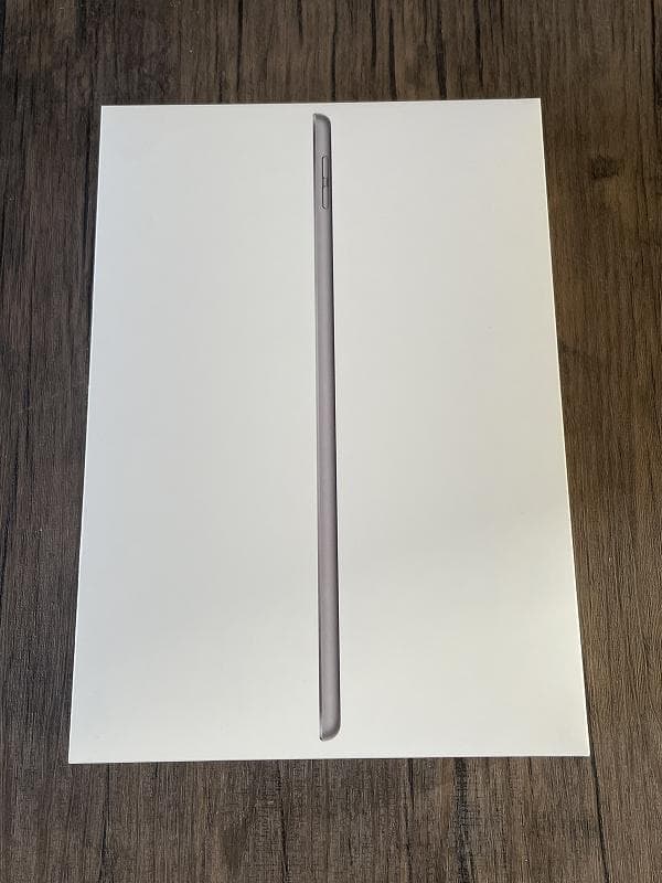 ⑫【美品】iPad Apple 第9世代　Wi-Fiモデル　64GB