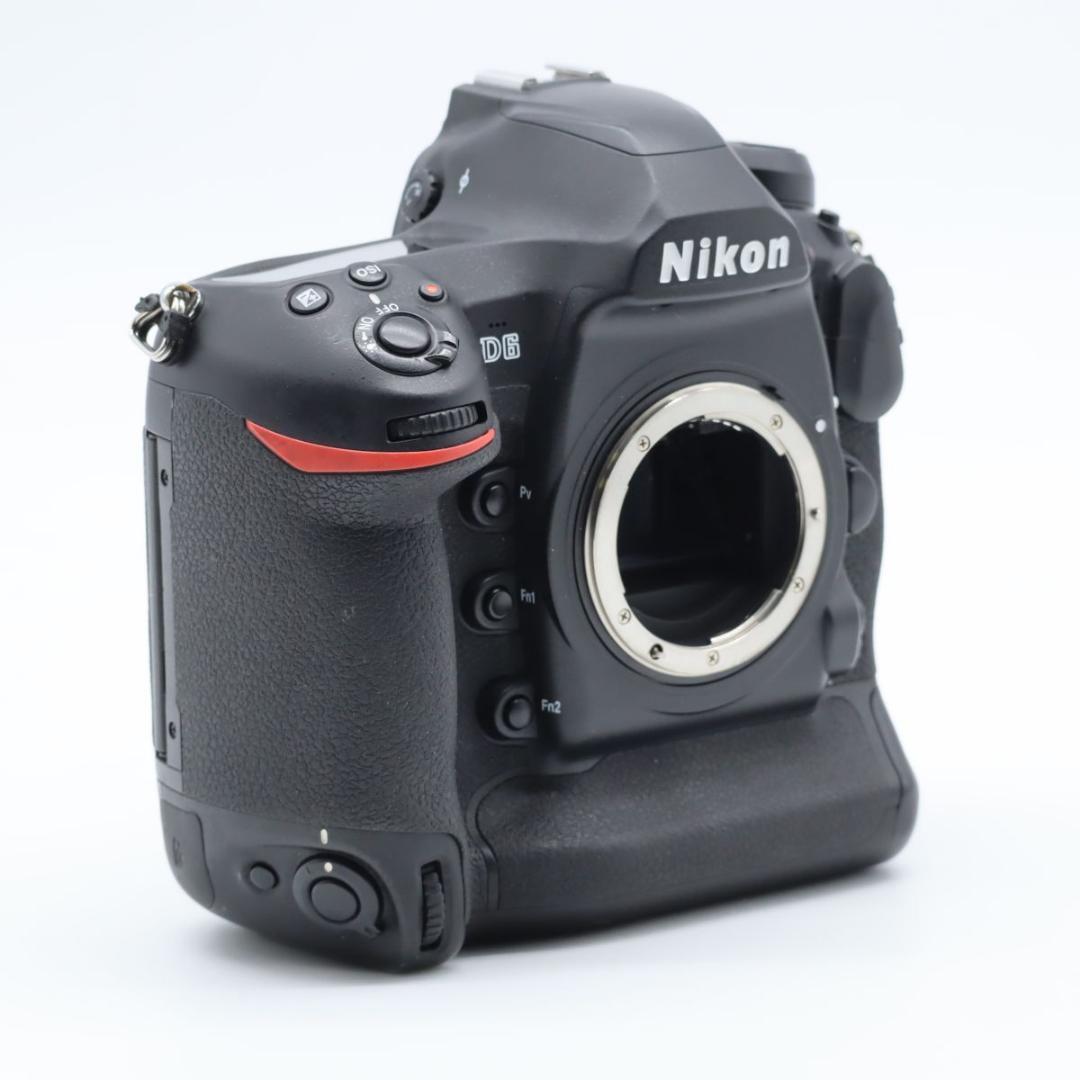 Nikon D6 ボディ ショット数124020回 良品