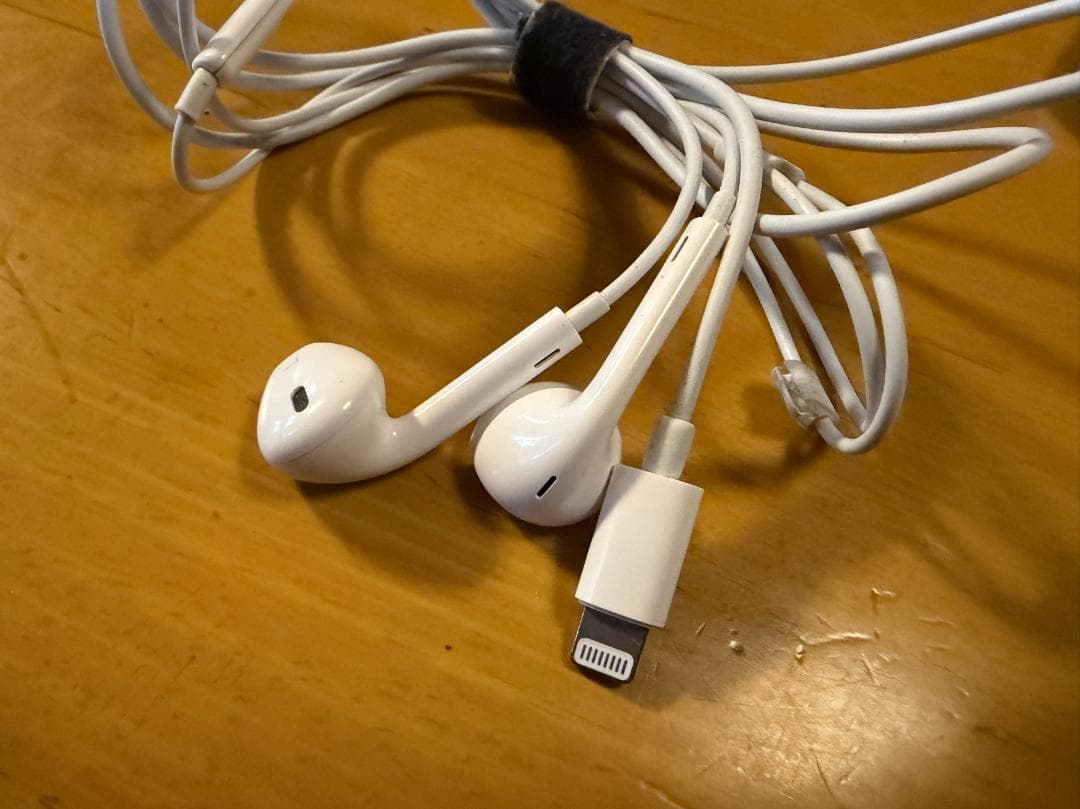 Apple iPhone 11 64GB パープル 本体　simフリー
