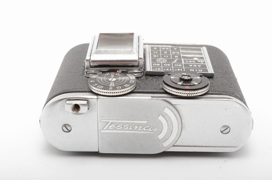Tessina 35 フイルムカメラ