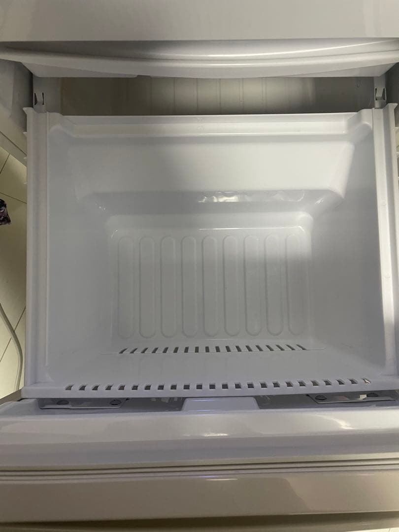【送料込み‼️】SHARP 冷蔵庫 プラズマクラスター　SJ-PD14B-C