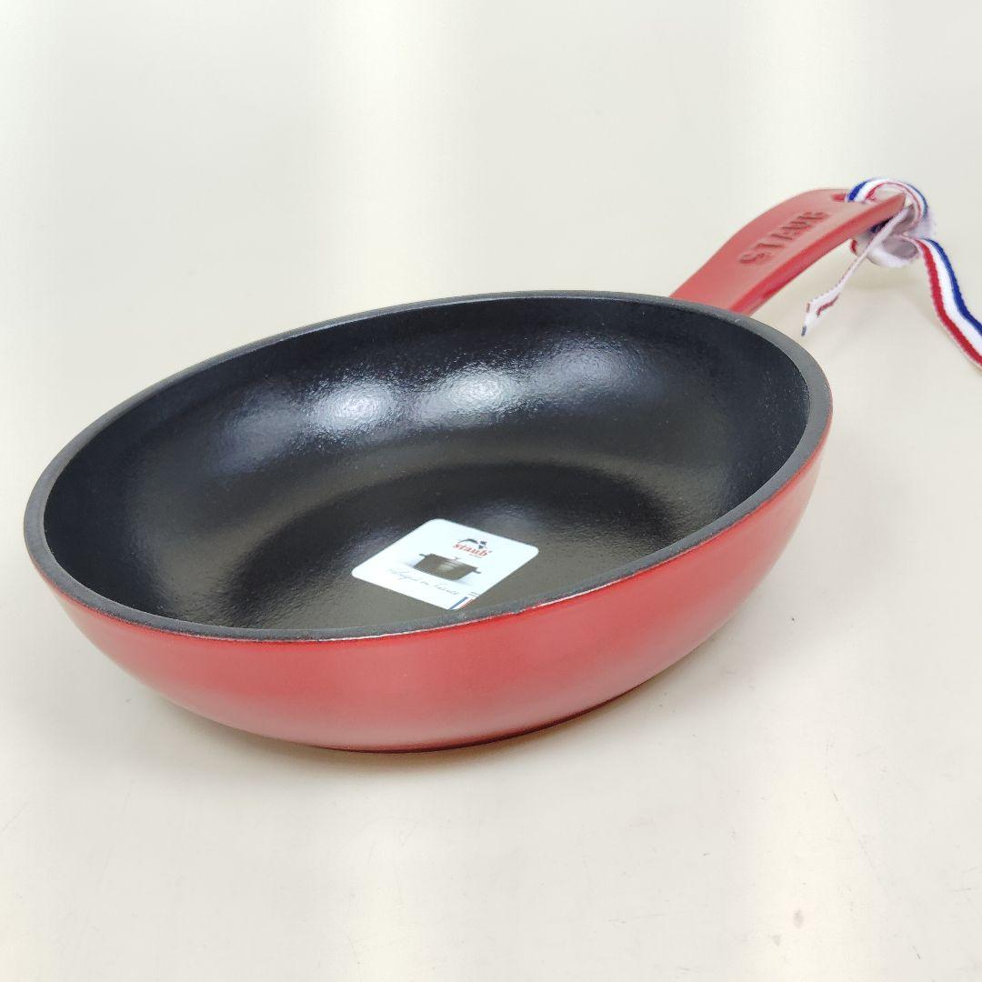 未使用 staub ストウブ スキレット 16cm チェリー 40501-146