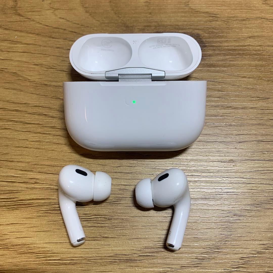Apple AirPods Pro 第二世代　lightning
