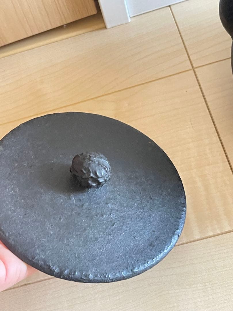 黒色 鋳鉄製鉄瓶 木箱付き