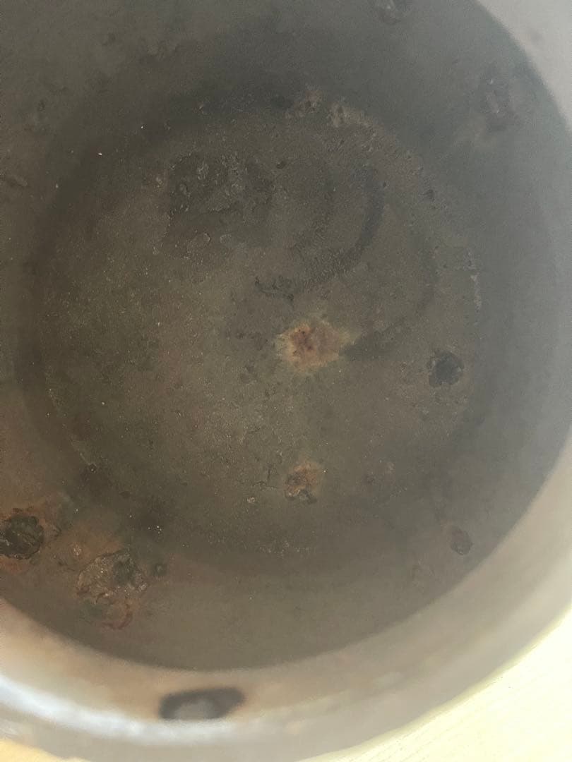黒色 鋳鉄製鉄瓶 木箱付き