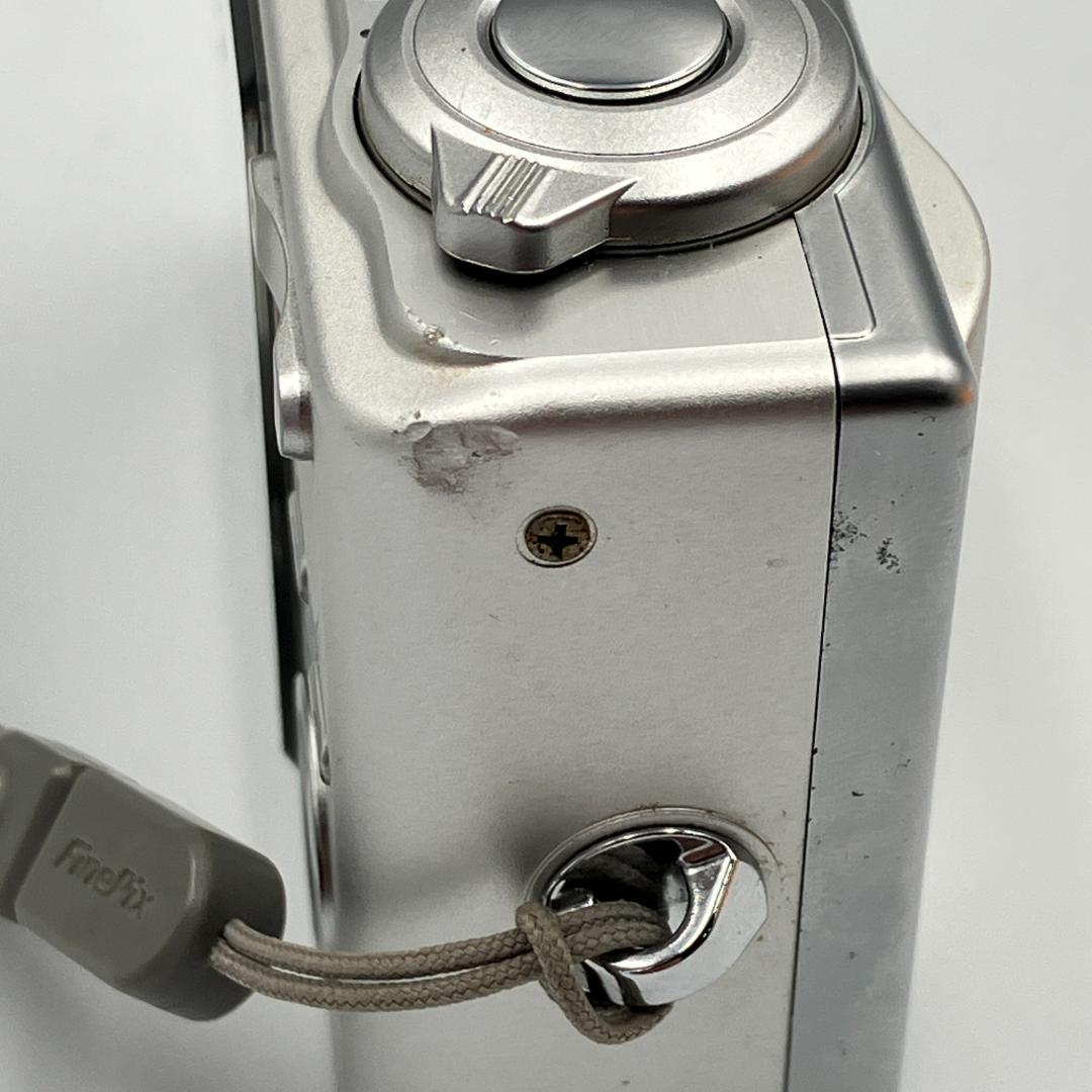 ⭐️名機CCDモデル⭐️FUJIFILM FinePix F10 シルバー