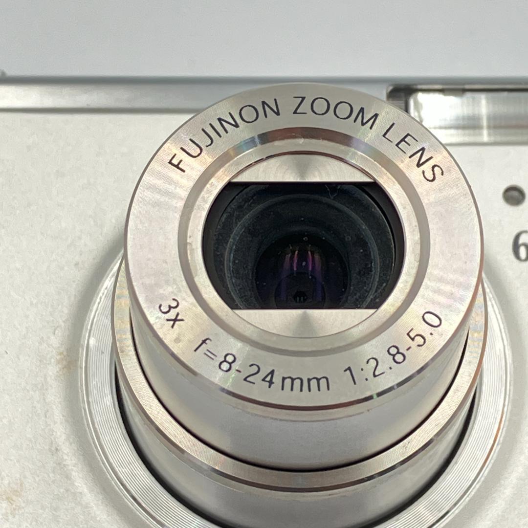 ⭐️名機CCDモデル⭐️FUJIFILM FinePix F10 シルバー