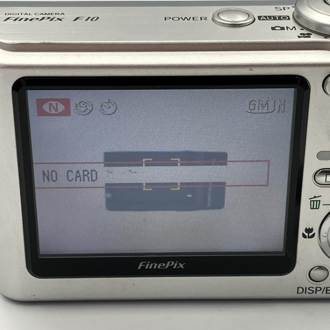 ⭐️名機CCDモデル⭐️FUJIFILM FinePix F10 シルバー