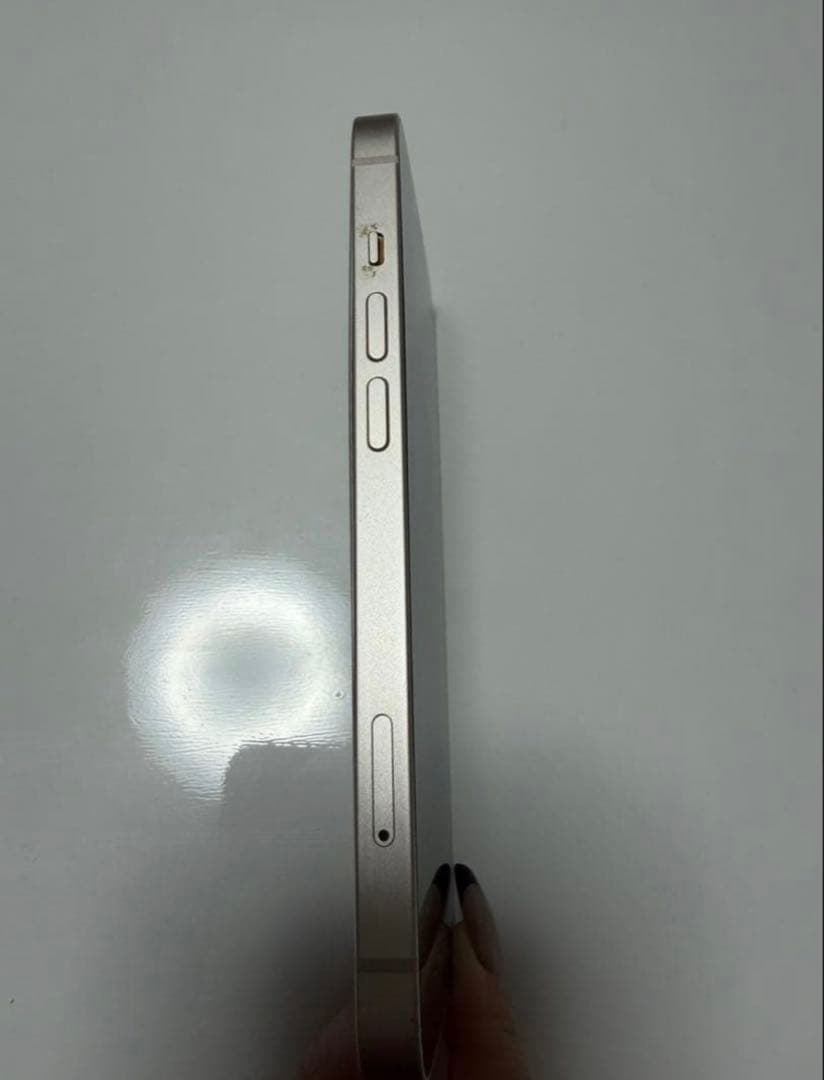 Apple iPhone 14スターライト 128GB ジャンク品