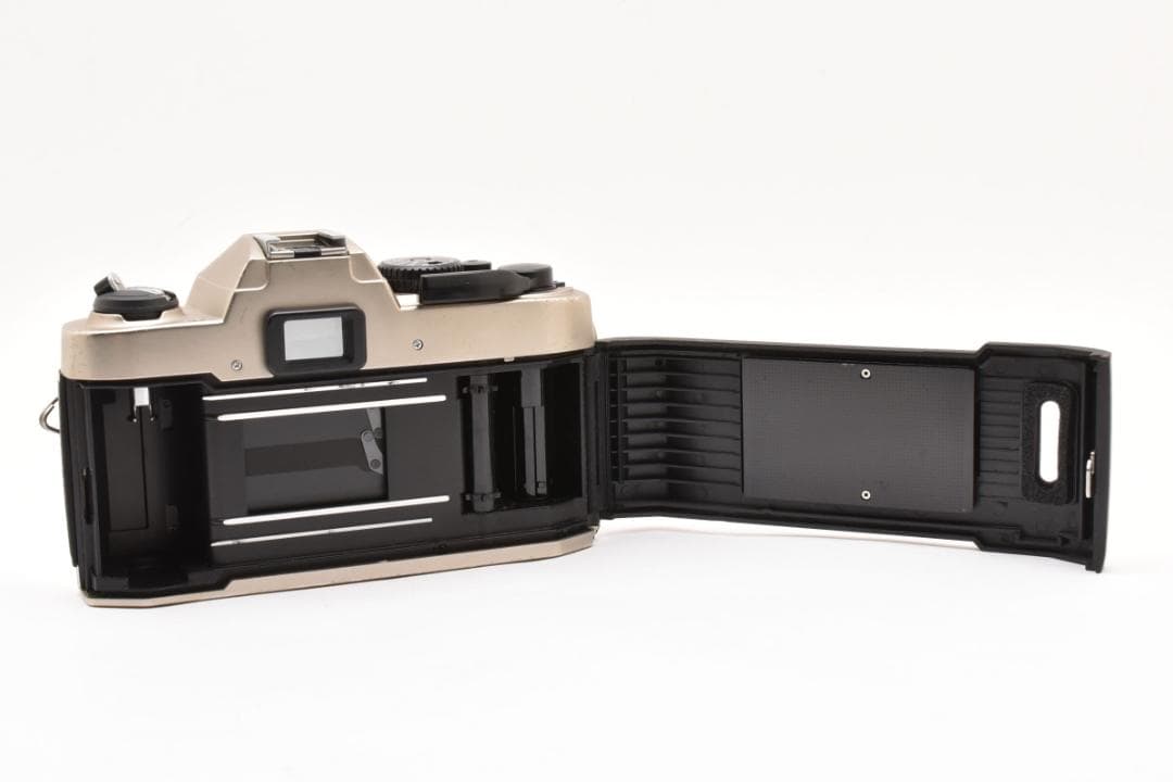 美品 NIKON ニコン FM10 モルト新品交換済 M777