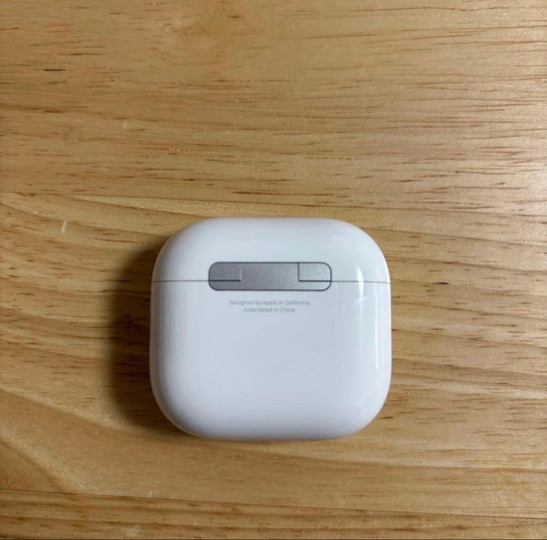 【美品】AirPods 充電ケース 本体 ホワイト