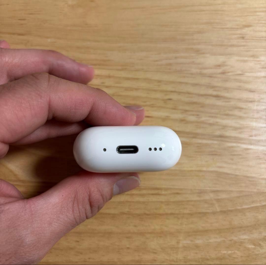 【美品】AirPods 充電ケース 本体 ホワイト