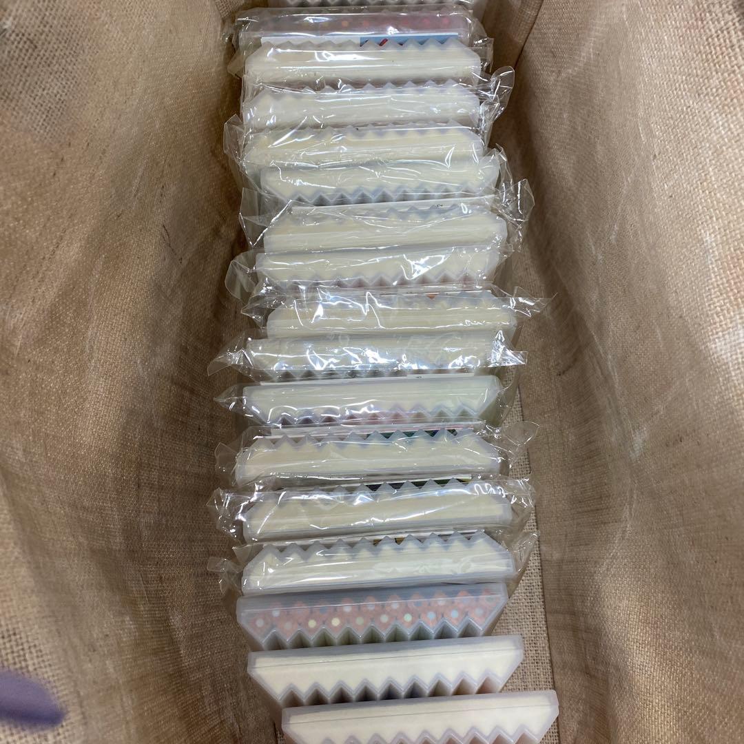未開封色鉛筆セット 多色 透明ケース入り