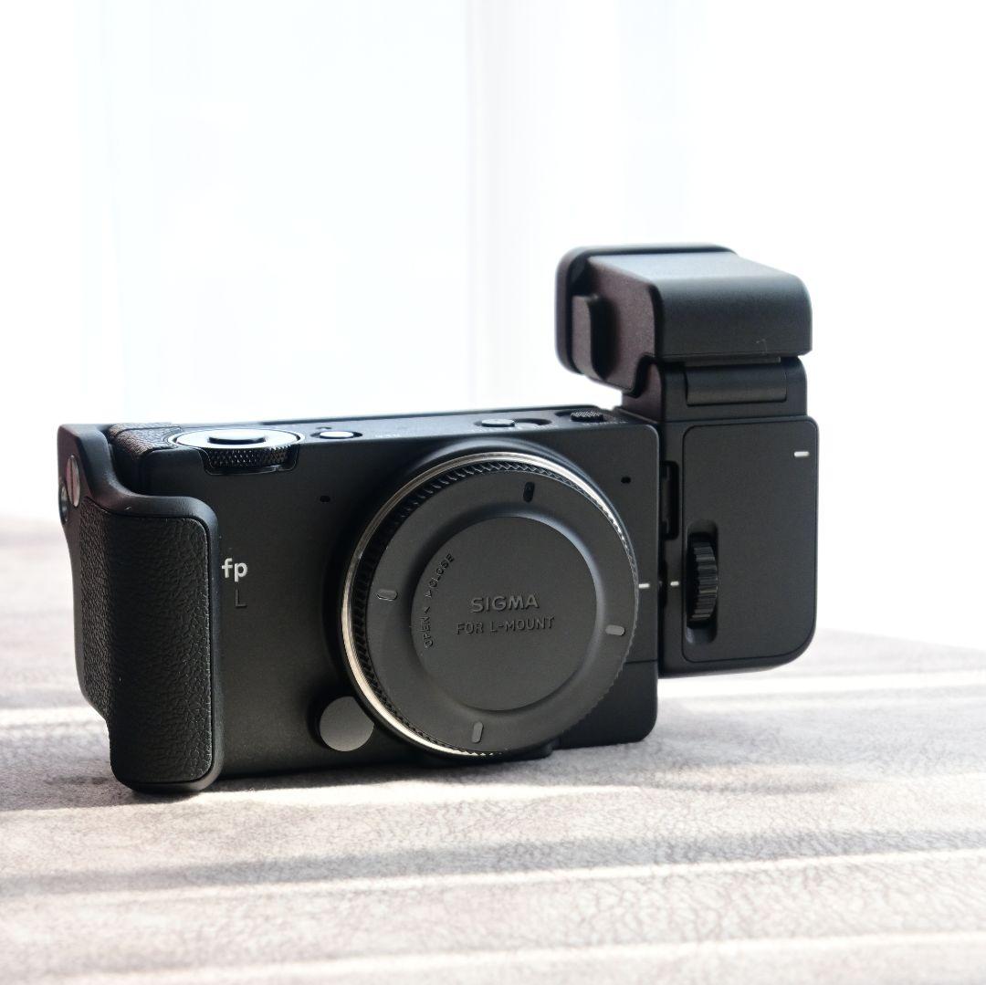 SIGMA fpL EVF-11キット+単焦点レンズ+おまけ多数