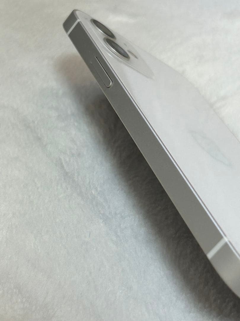 iPhone 12 ホワイト 64GB (中古)