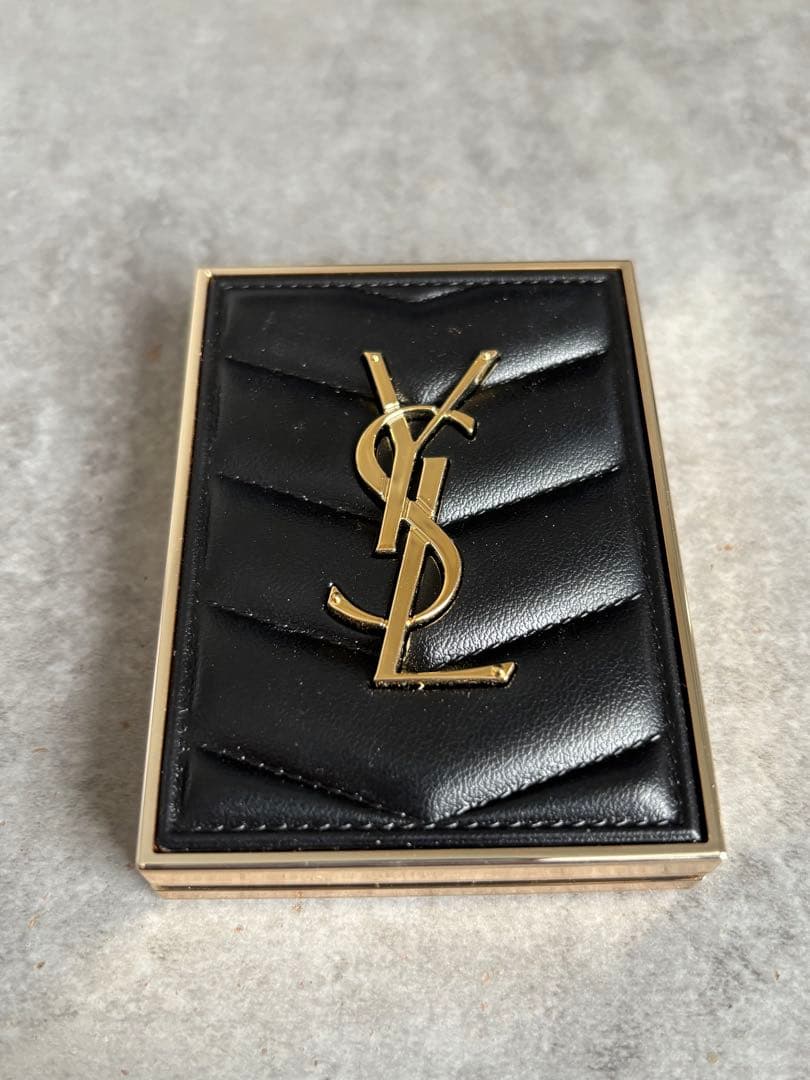 YSL COUTURE MINI CLUTCH アイシャドウパレット 4色