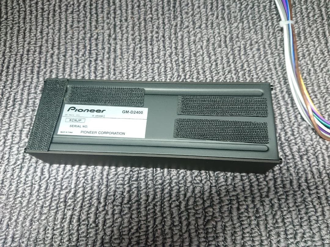 Pioneer パワーアンプ GM-D2400 100W×4 ブリッジャブルパA