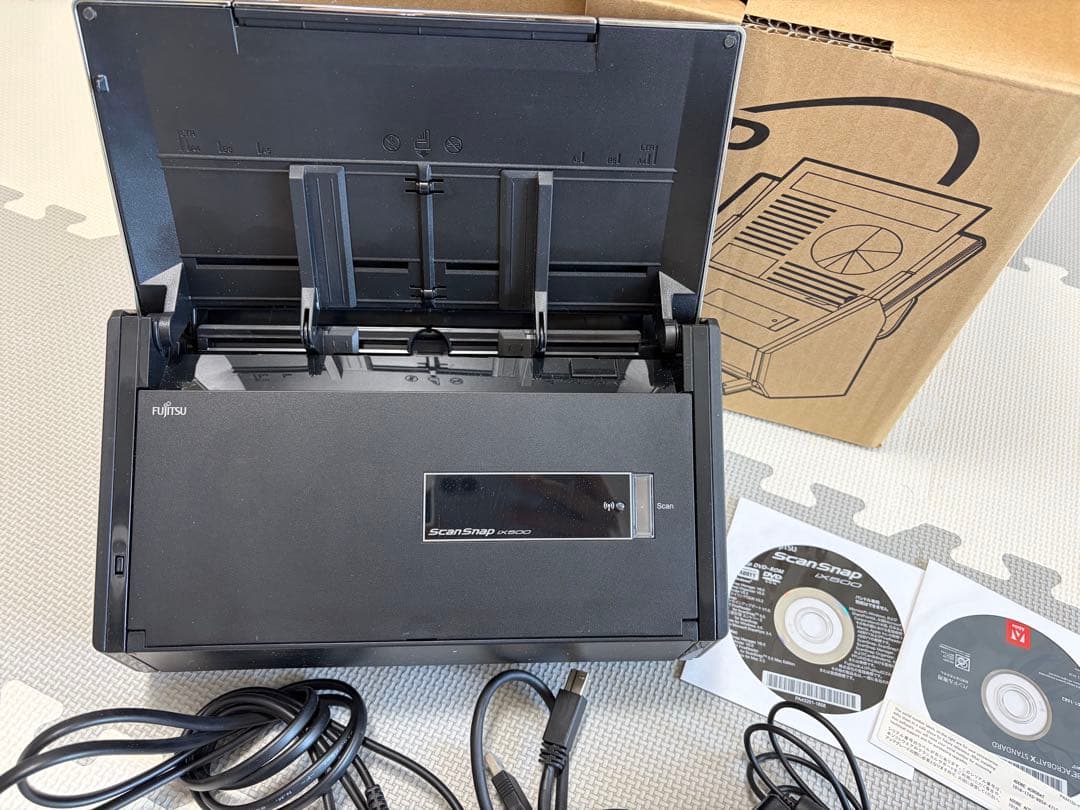 Fujitsu ScanSnap iX500 スキャナー