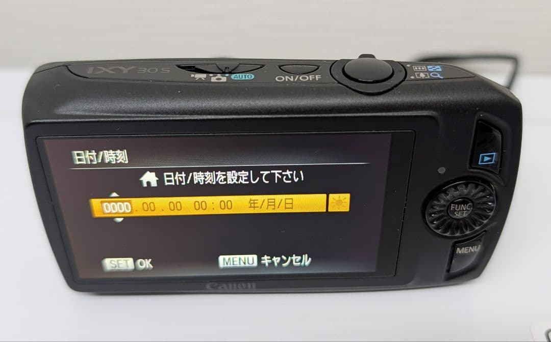 IXY 30S キャノン　デジカメ　コンデジ　ブラック