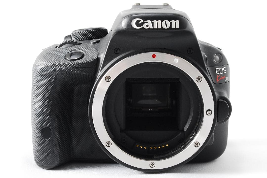 ショット数極少✨Canon kiss X7✨ダブルズーム✨スマホ転送✨一眼レフ