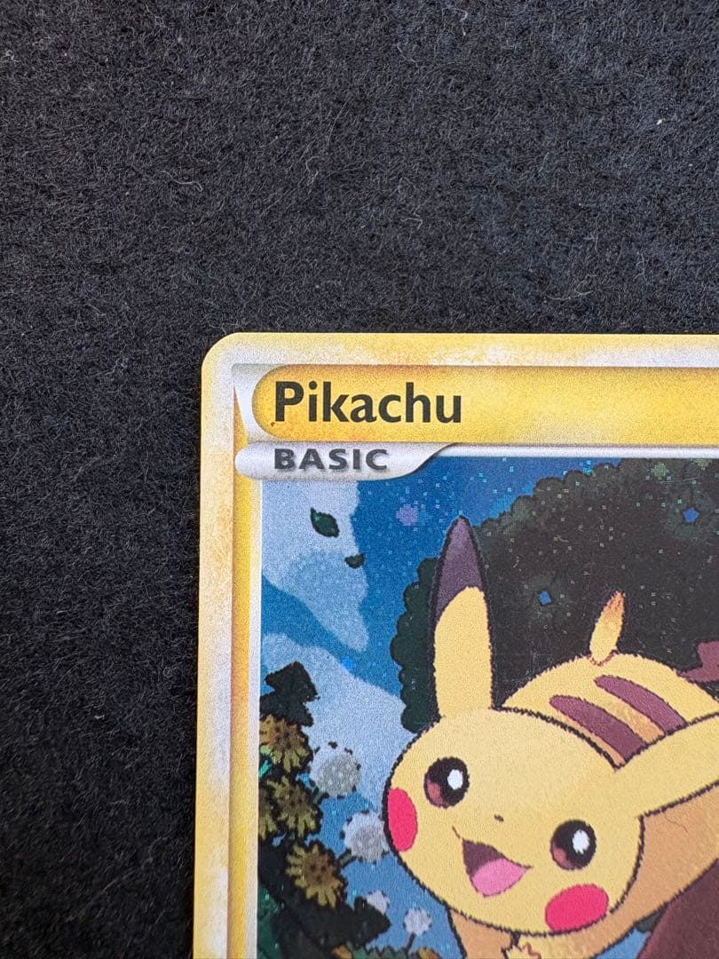 ポケモンカードUS版　ピカチュウ PIKACHU