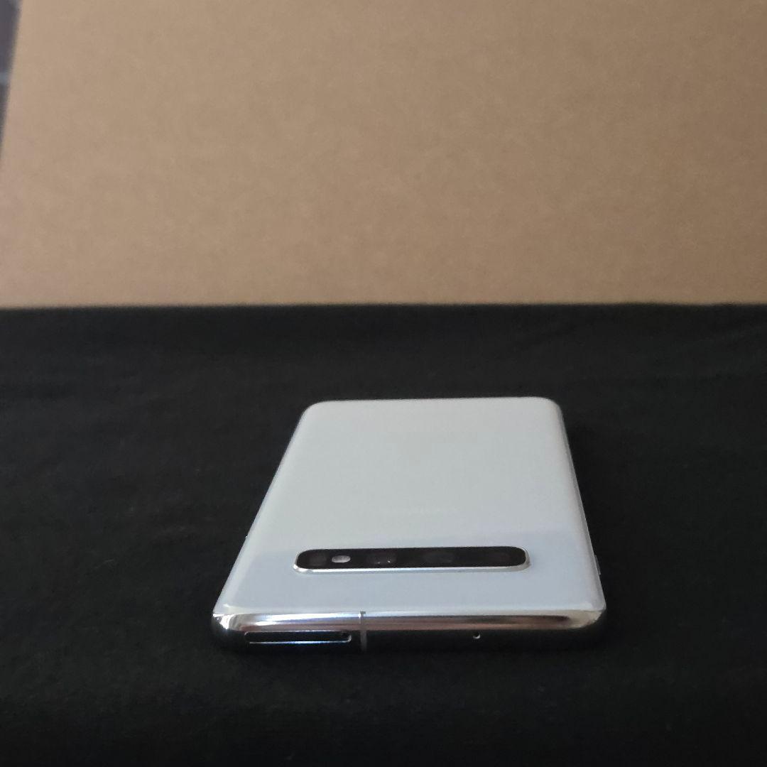 【美品】Samsung Galaxy S10 プリズムホワイト