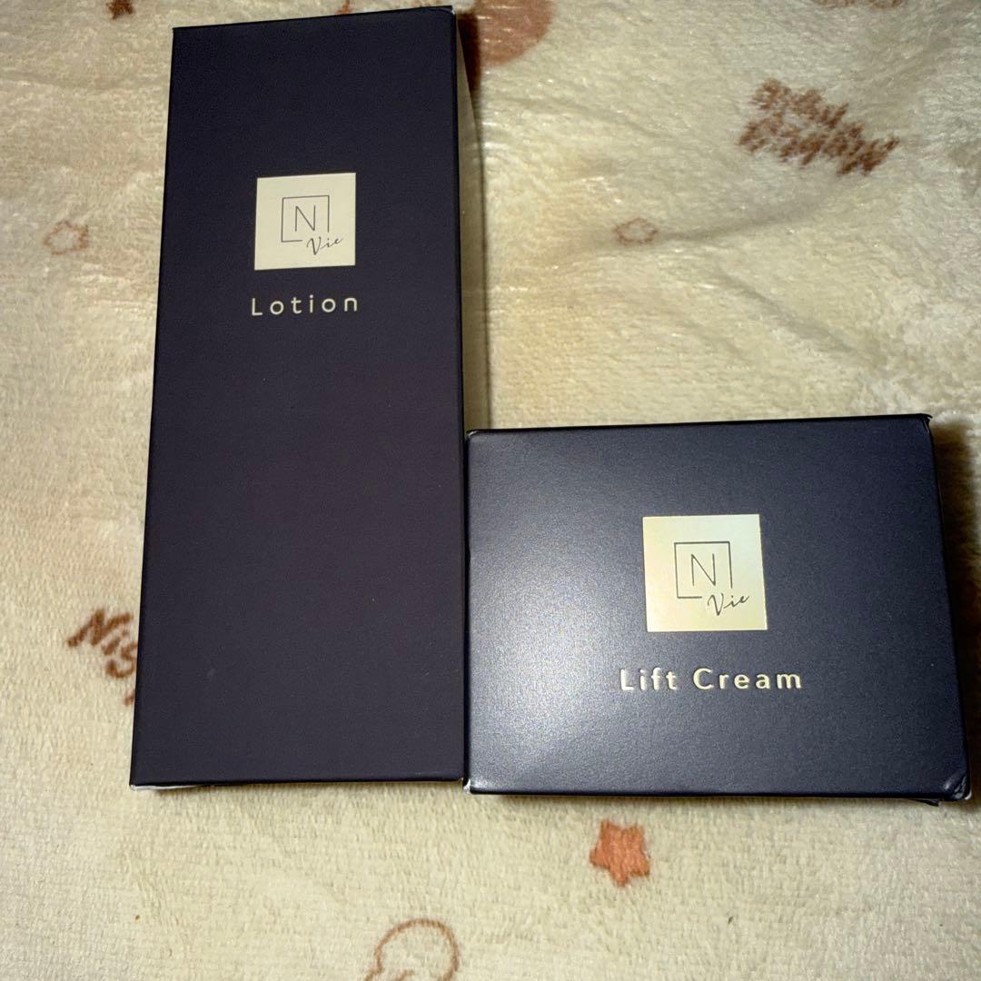 N organic モイストリッチ ローション ヒアルアップ リフトクリーム