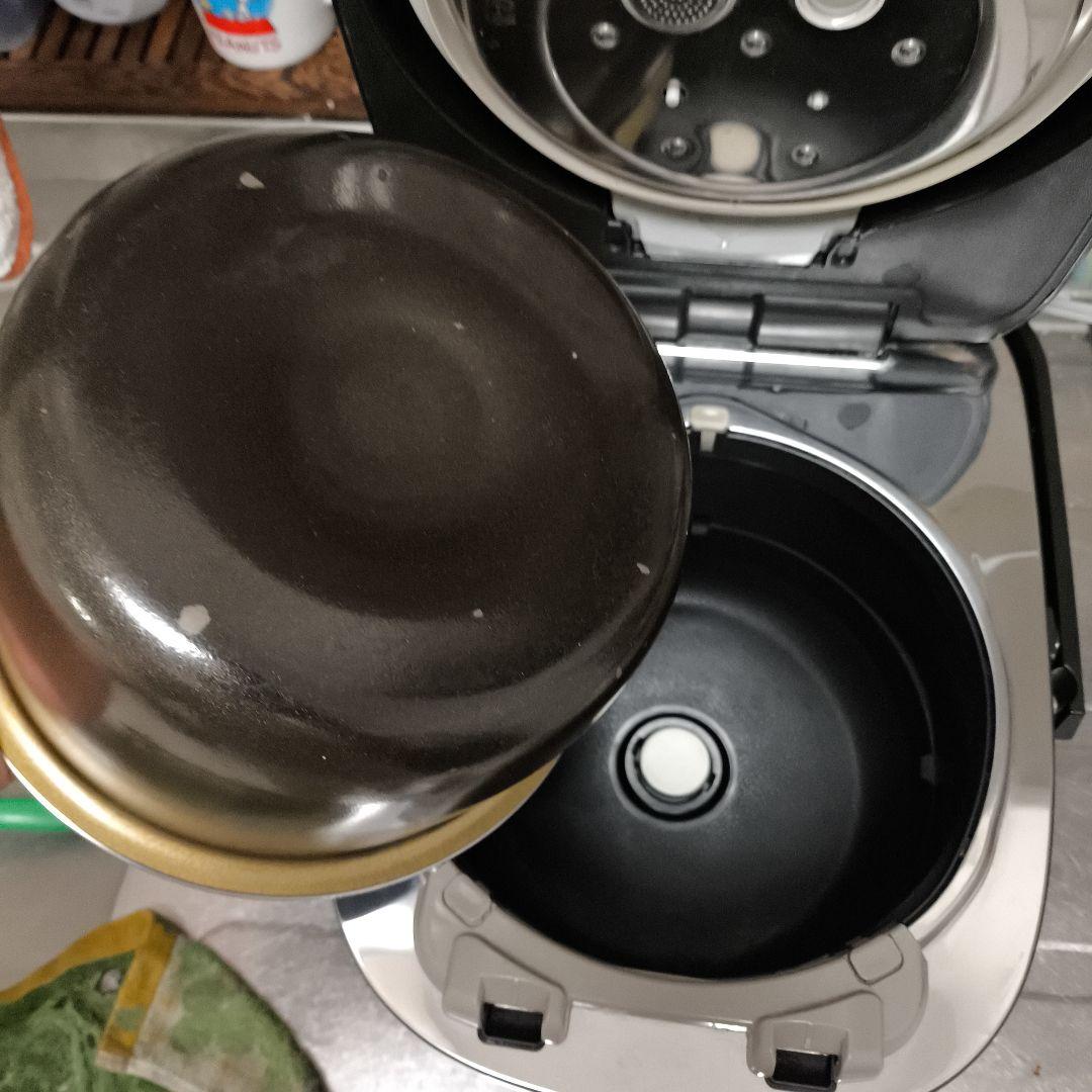 2022年製　Panasonic　SR-MPA102 可変圧力IHジャー炊飯器
