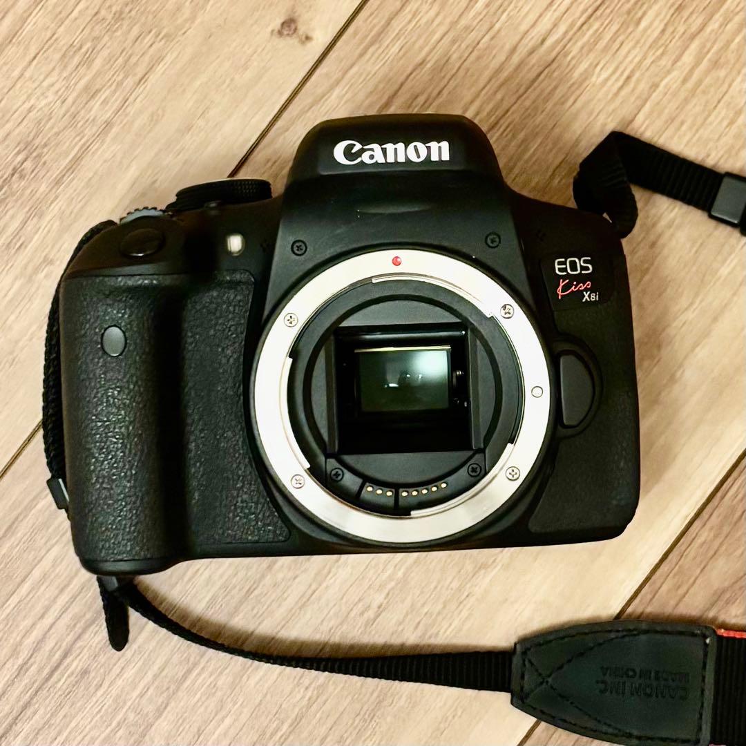 Canon EOS Kiss X8i 動作確認済 一眼レフ