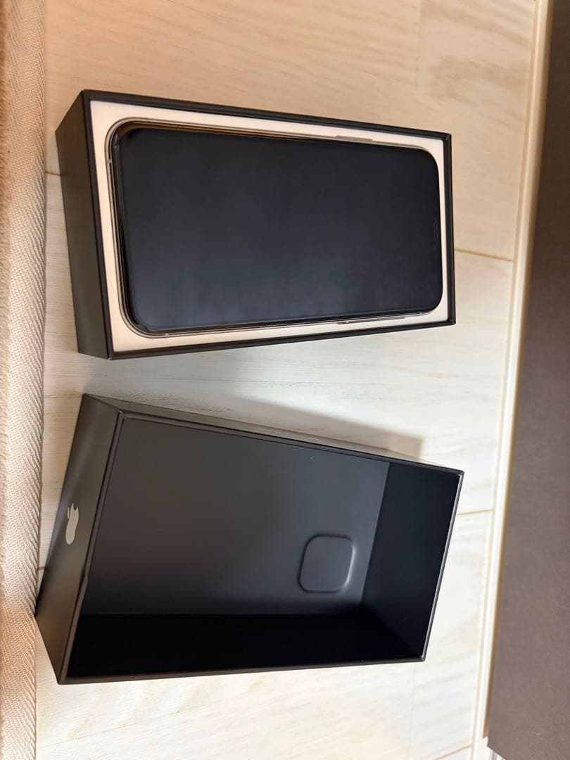 iPhone11pro シルバー