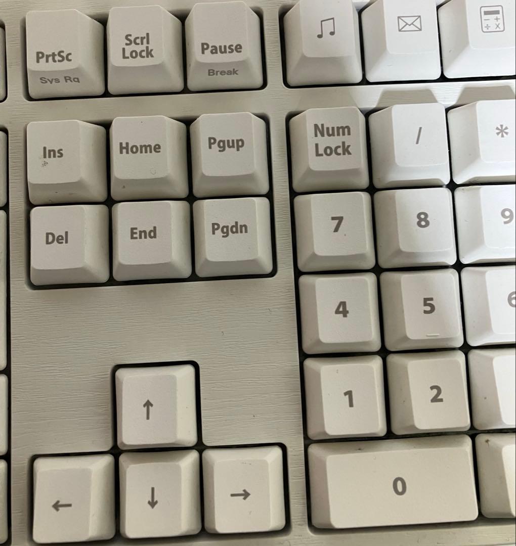 ふもコレ 魔法少女まどか☆マギカ ゲーミングキーボード きゅうべえモデル　箱無し