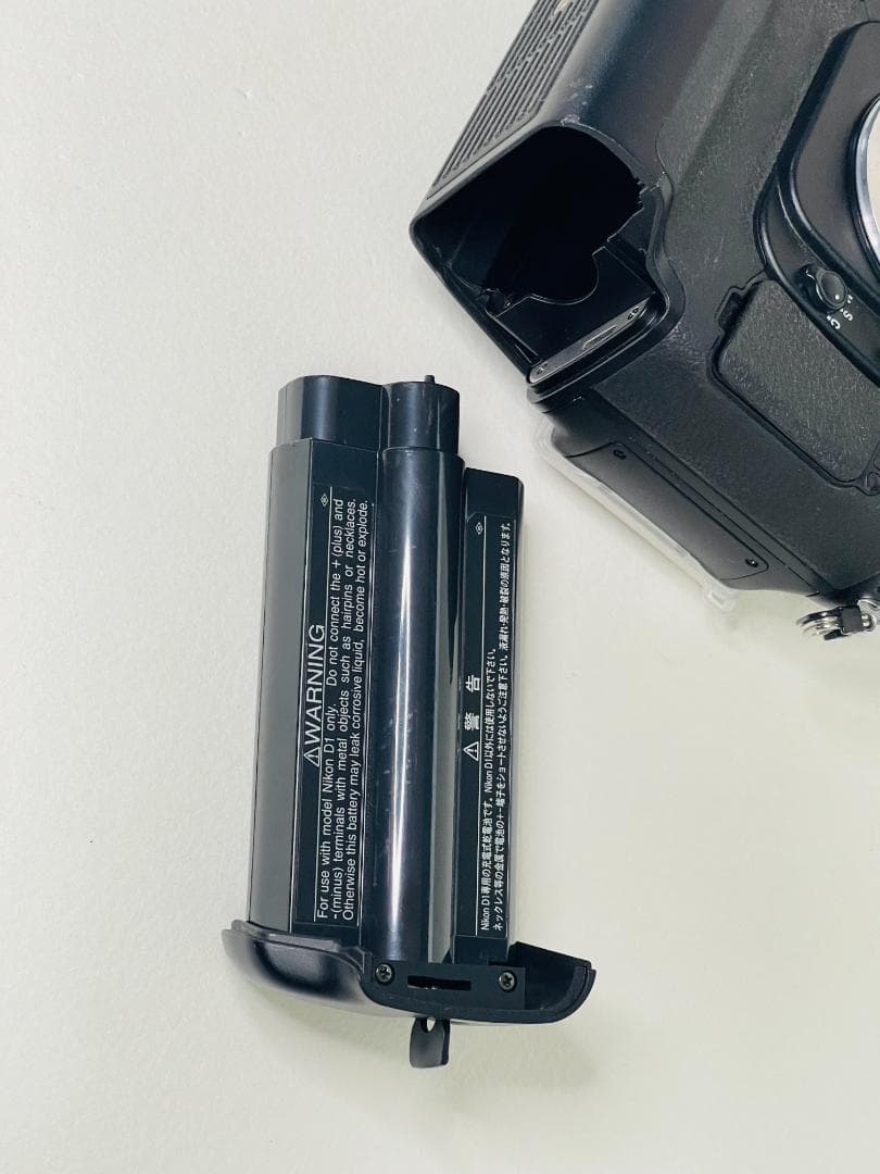 Nikon ニコン D1x デジタル一眼レフカメラ