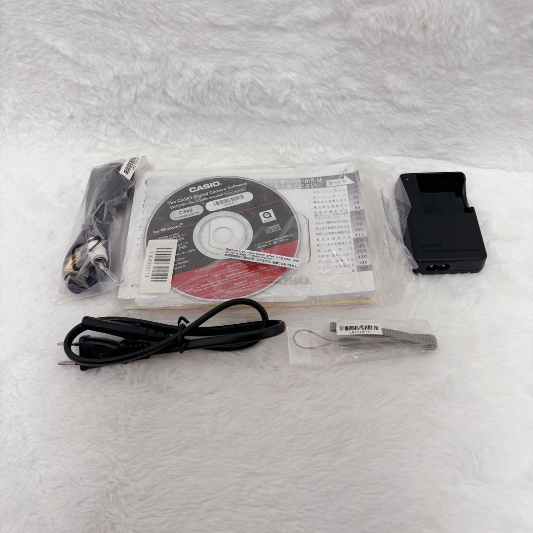 【極美品】CASIO EXILIM EX-Z1080 10.1メガピクセル