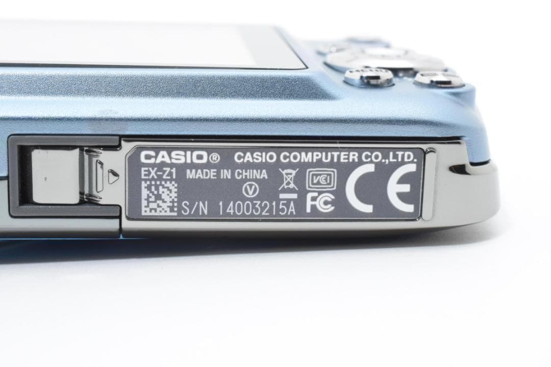 【ほぼ新品・返品保証】 カシオ　CASIO EXILIM EX-Z1 ブルー