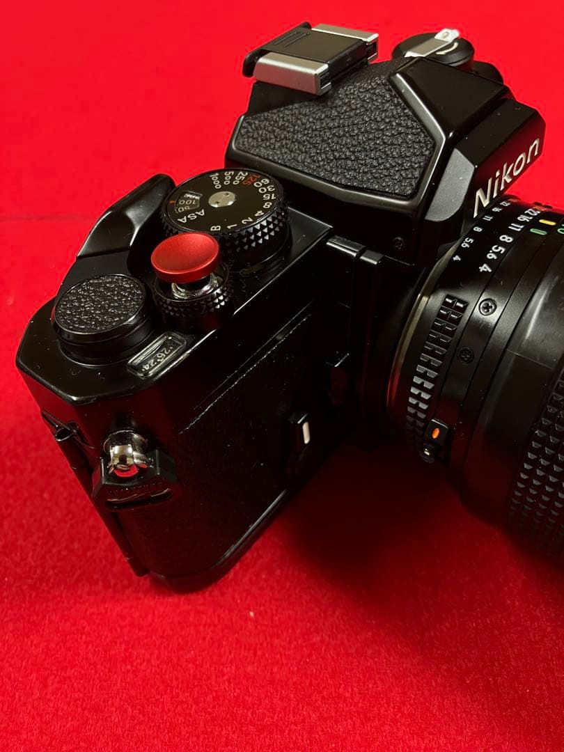 衝撃 これが極上品 FM ブラック ＯＨ済み70-210mmズ-ム付き
