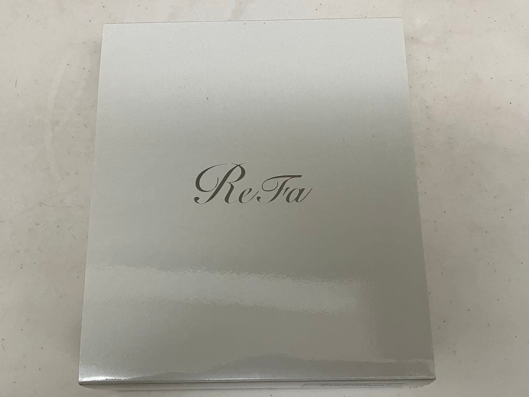 ReFa リファ CARAT RAY リファカラットレイ レッド