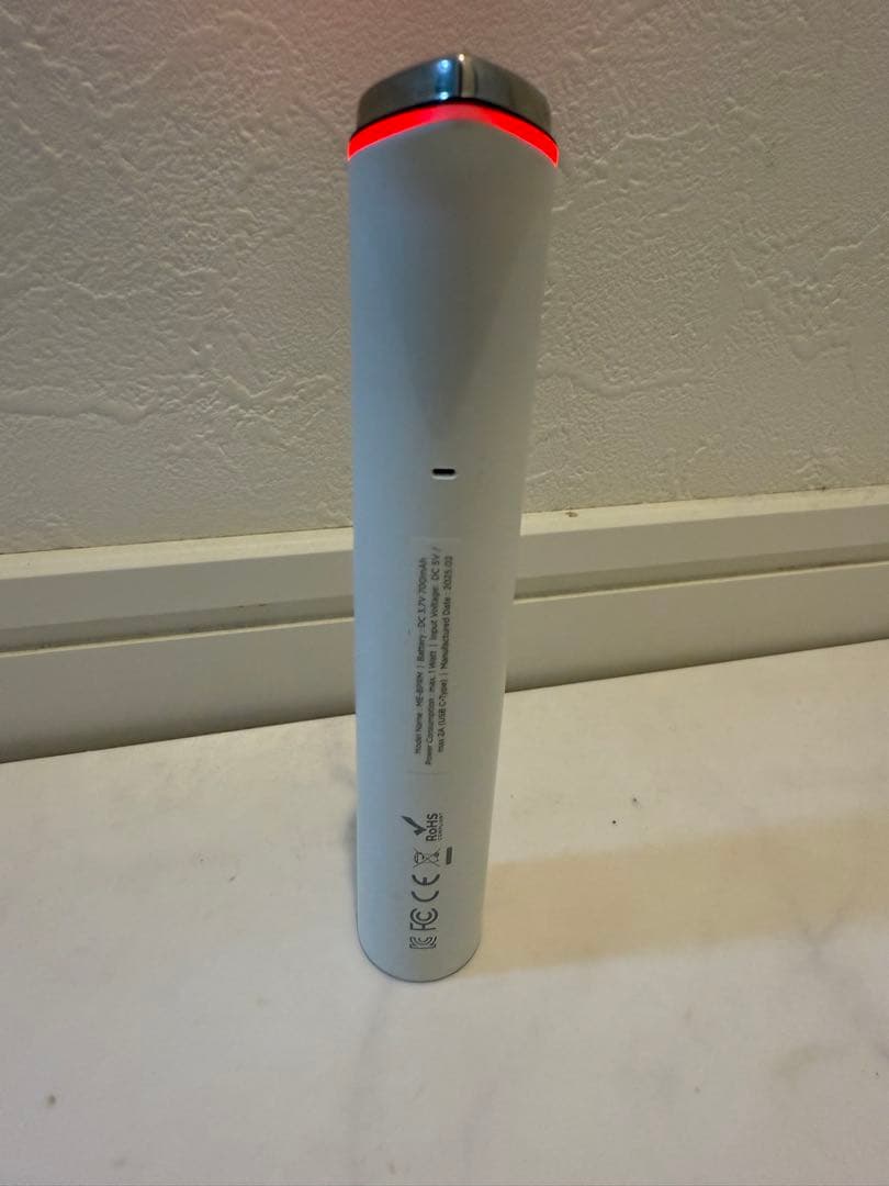 medicube ブースタープロミニ　LED美顔器 ホワイト