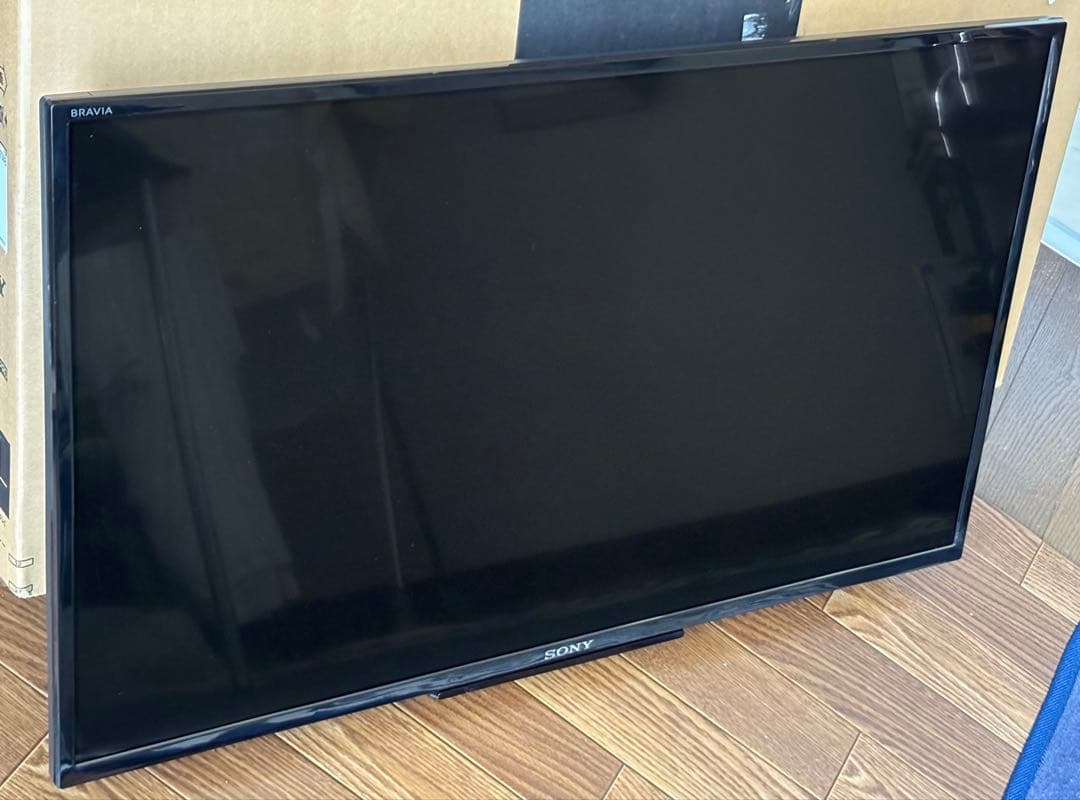 SONY KJ-32W500C 32インチ液晶テレビ￼￼