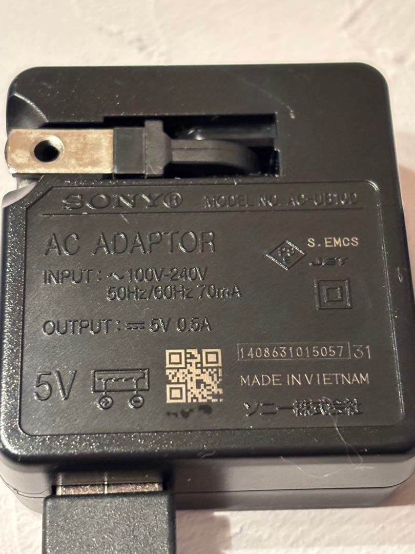 SONY デジタルカメラ 充電器お付けします。動作確認済み。